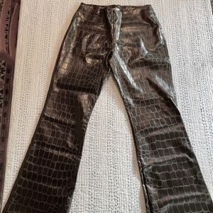 Vintage 90's Sharagano Paris faux alligator pants